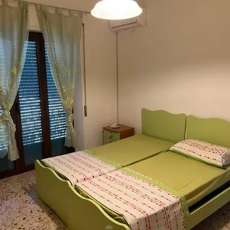 Intero A Lido Apartment *